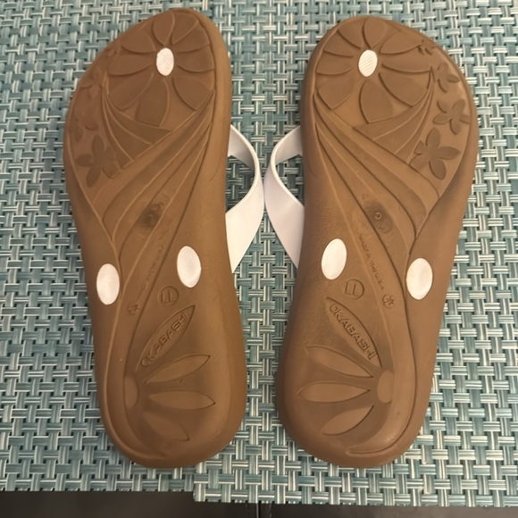 Okabashi Breeze Flip Flop Sandals White - LL - Picture 5 of 5